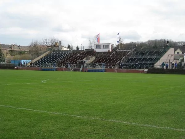 HWG-Stadion am Zoo
